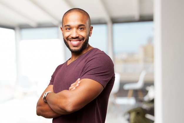 muscle-man-smiling_1154-2